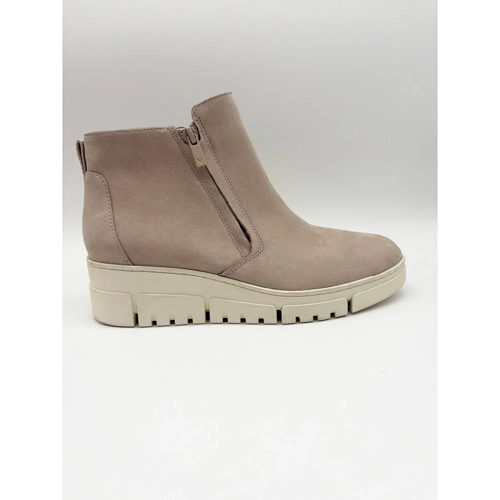 Vionic Uptown Sur Weatherproof Taupe Nubuck‎ Ankle Boots Lug Sole Womens 8.5